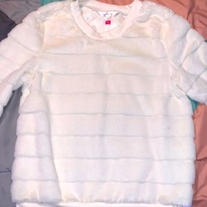 Fur white sweater